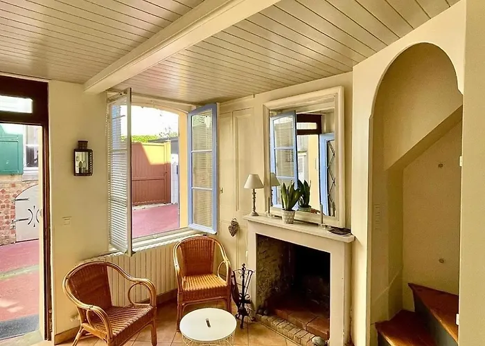 Holiday home Maison - 3 - 50 M De La